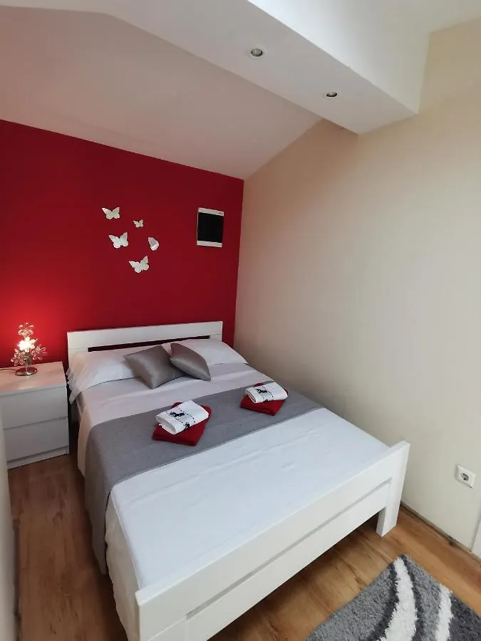 Seaview Apartment Pula Croatia